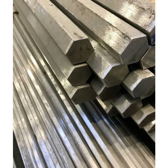 Шестигранник горячекатаный стальной 19 мм