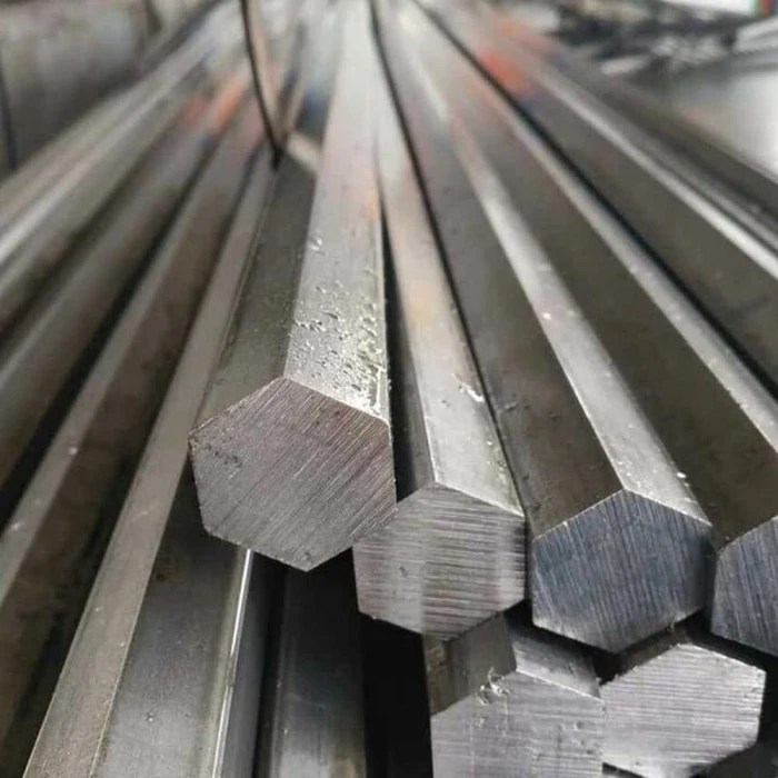 Шестигранник горячекатаный стальной 52 мм