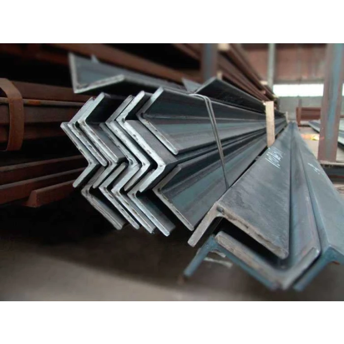 Неравнополочный оцинкованный уголок 75х50х6 мм 12 м